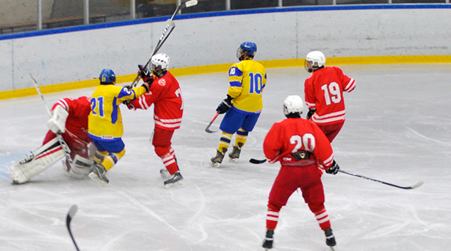 Склади команд Польщі та України у першій грі на міжнародному молодіжному турнірі