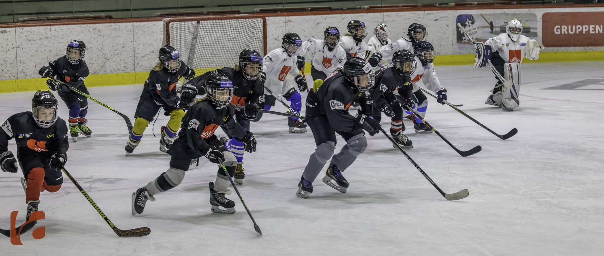 Ukrainian Hockey Dream Foundation провели другий дитячий тренувальний табір у Європі